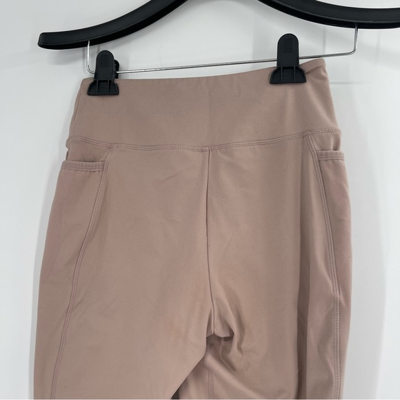 Gymshark Dreamy Leggings in Taupe - Picture 9 of 11